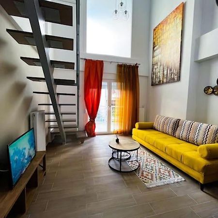 Escala Luxury Loft 2 In The Center &Free Parking Apartment Volos Bagian luar foto