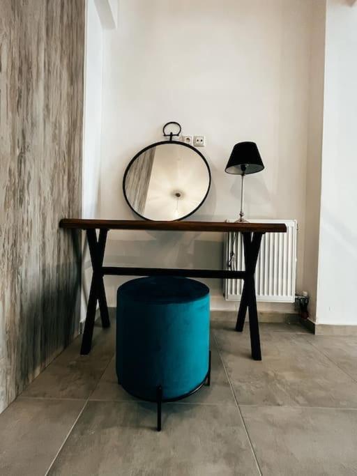 Escala Luxury Loft 2 In The Center &Free Parking Apartment Volos Bagian luar foto