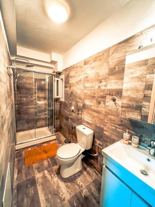 Escala Luxury Loft 2 In The Center &Free Parking Apartment Volos Bagian luar foto